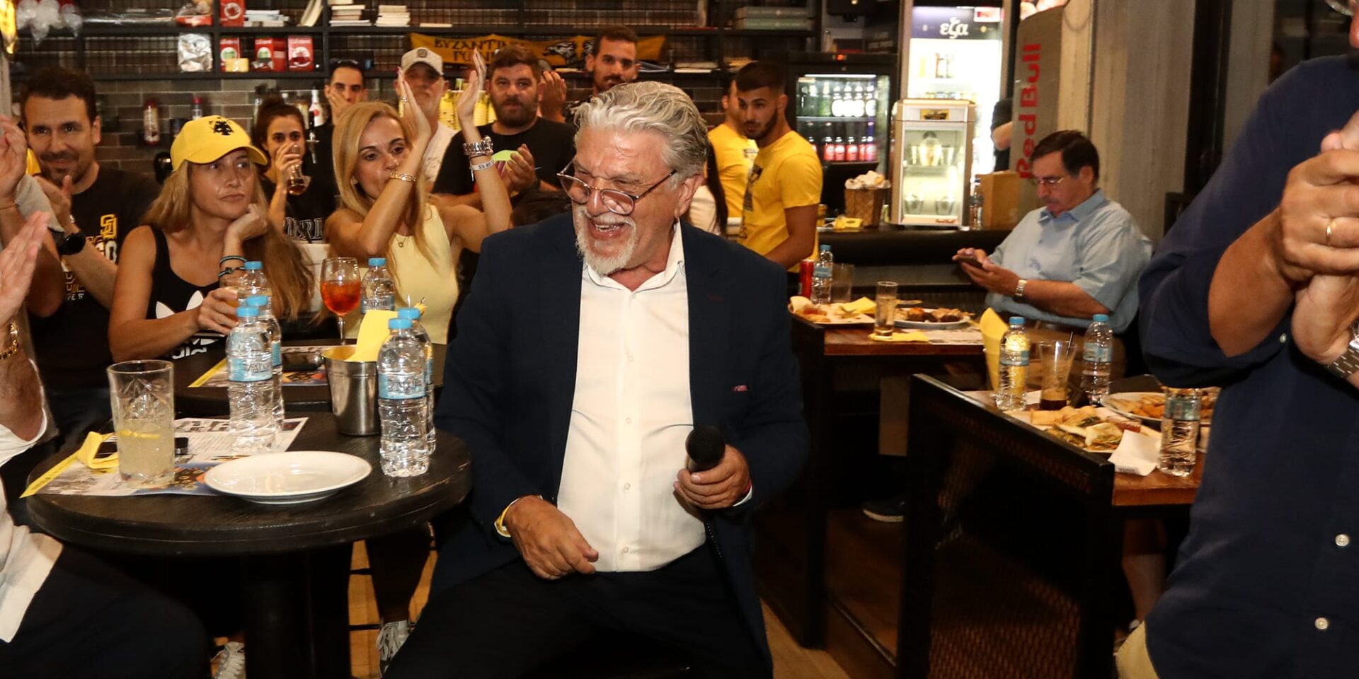 Ο Δήμαρχος στη Νέα Φιλαδέλφεια Γιάννης Βούρος