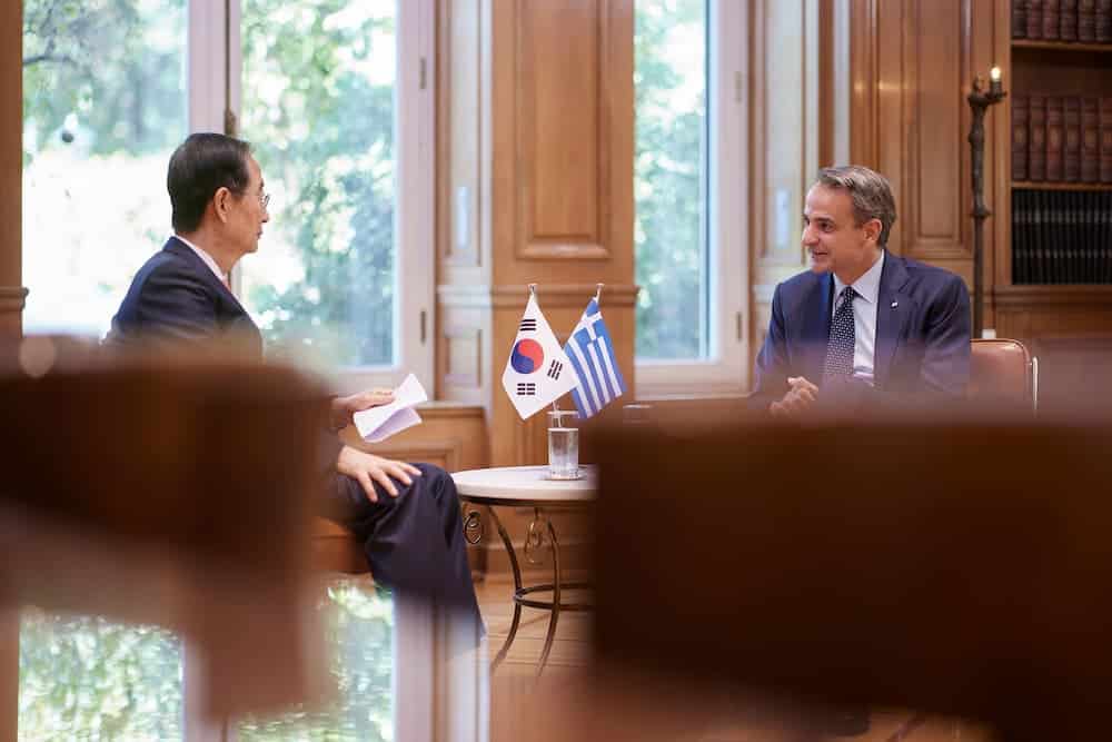 Mitsotakis Koreatis - Ο Μητσοτάκης συναντήθηκε με τον πρωθυπουργό της Νότιας Κορέας στο Μέγαρο Μαξίμου -Τι συζήτησαν