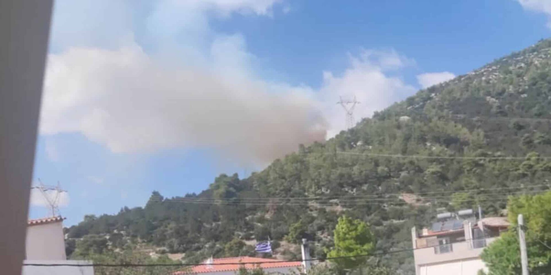 Εικόνα από τη φωτιά