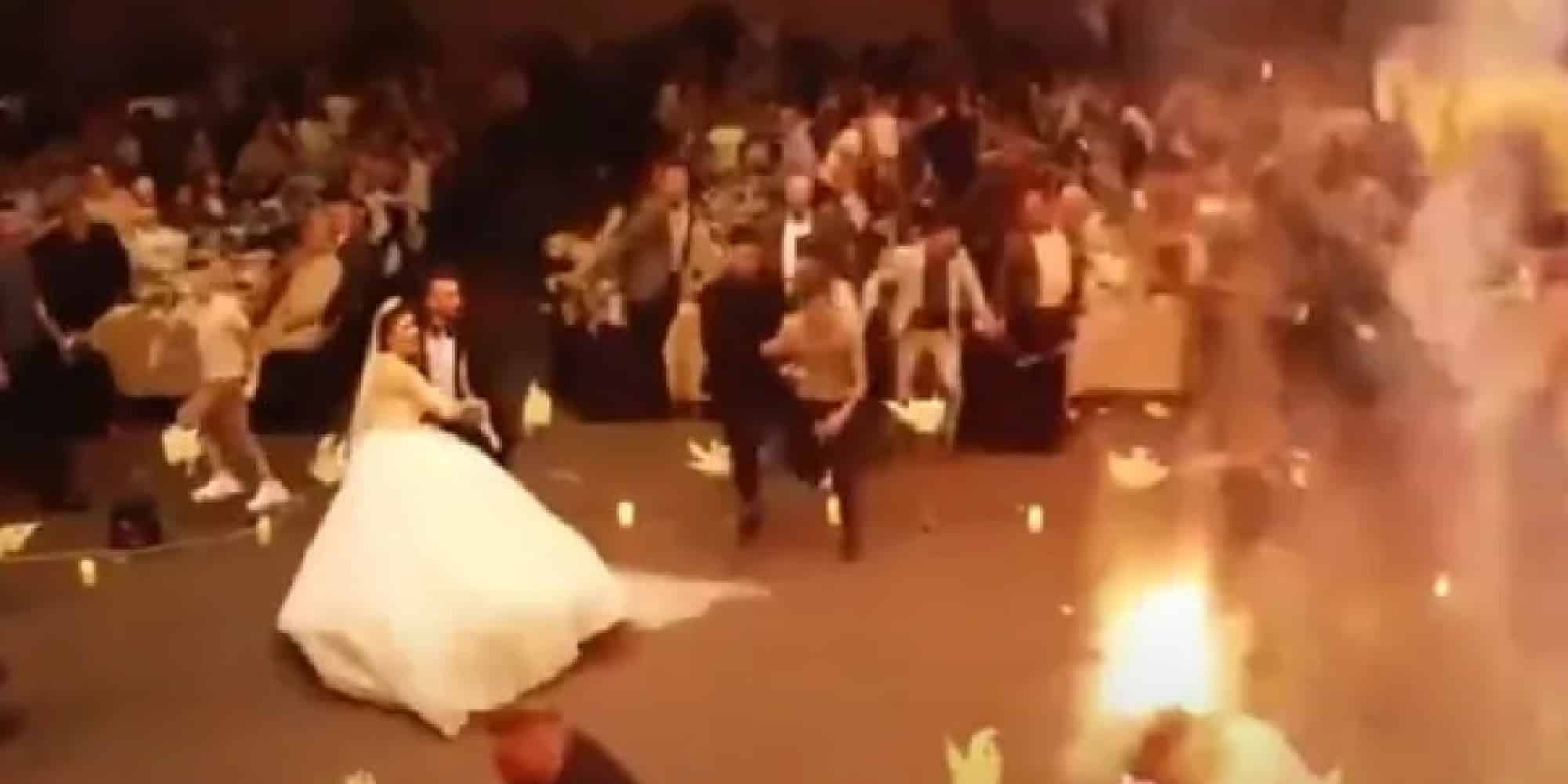 Η στιγμή που ξέσπασε η φωτιά σε γάμο στο Ιράκ