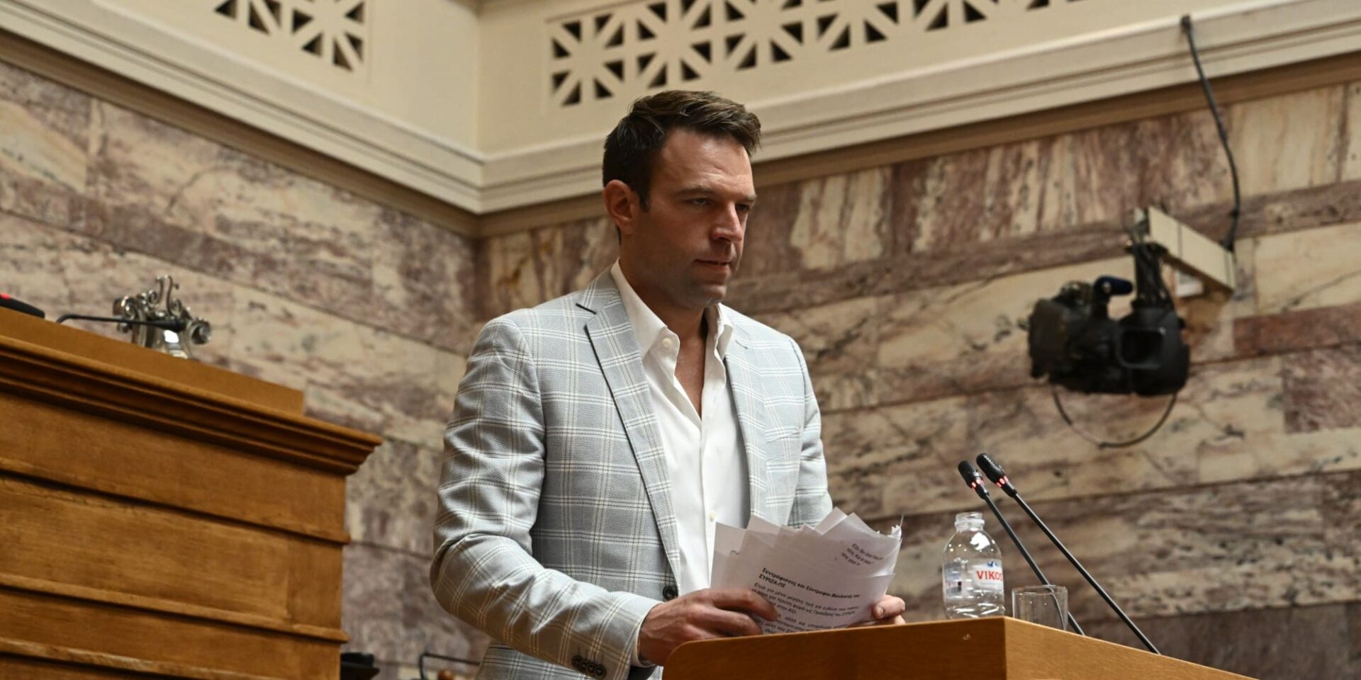 Ο Κασσελάκης στη Βουλή