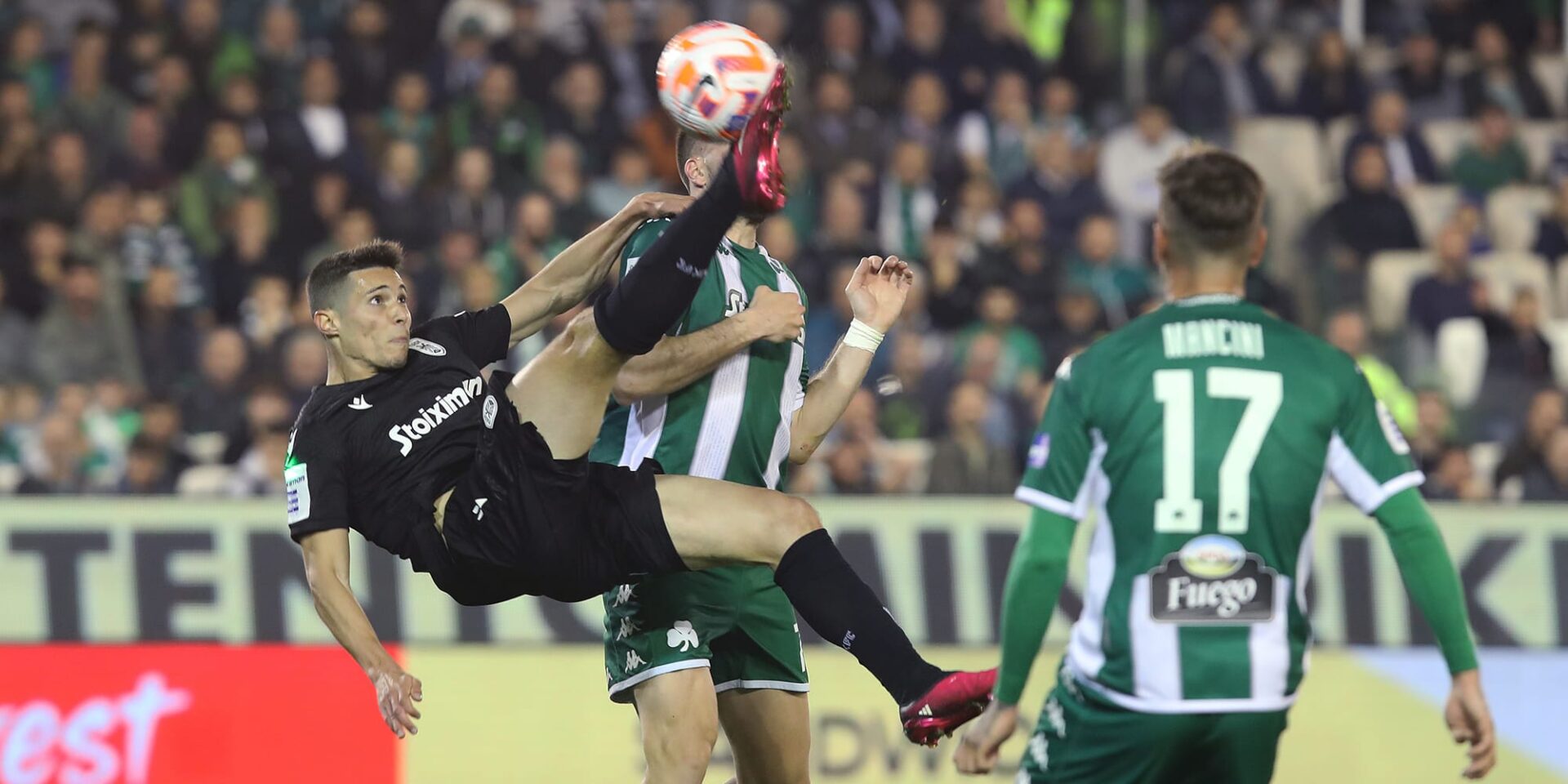 Εικόνα από ματς της Super League Παναθηναϊκός - ΠΑΟΚ