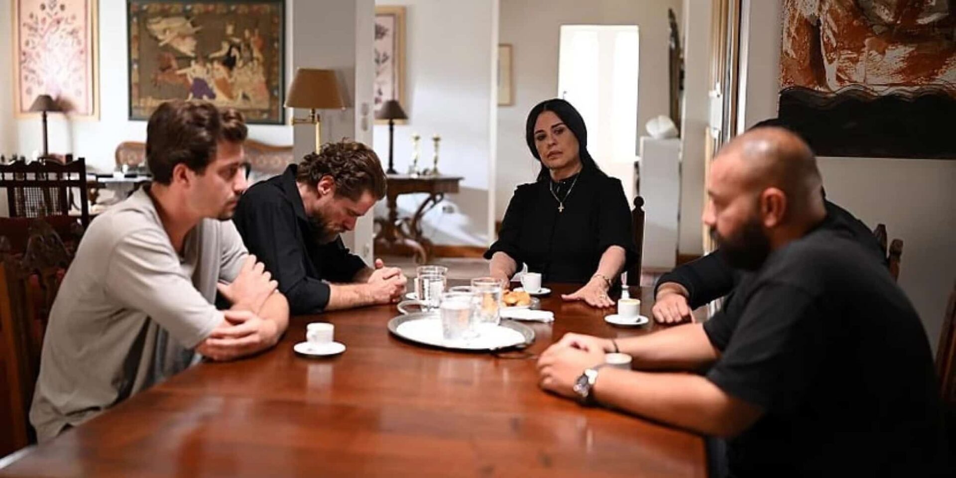 Σκηνή από τη σειρά «Σασμός»