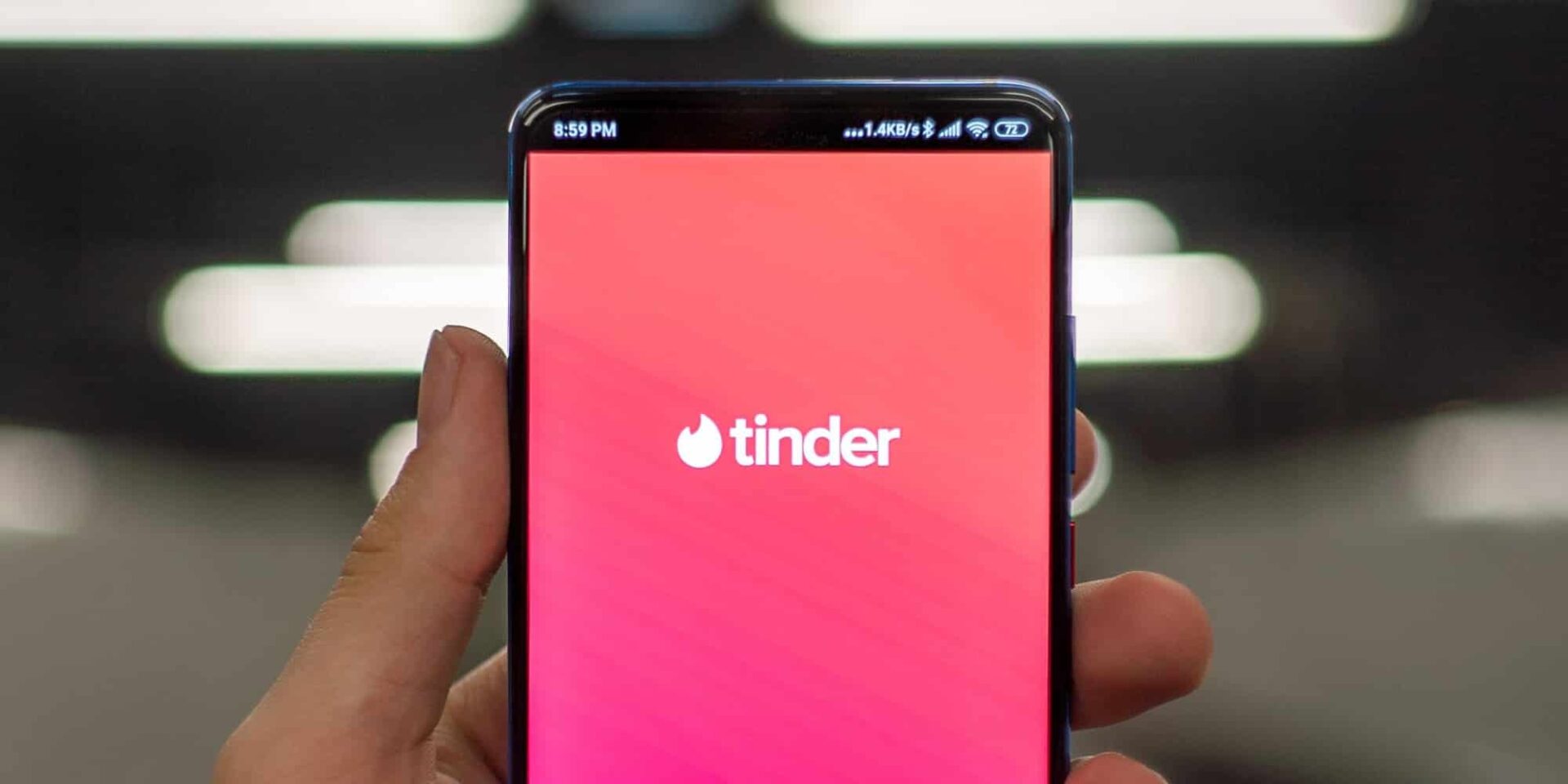 Η εφαρμογή Tinder