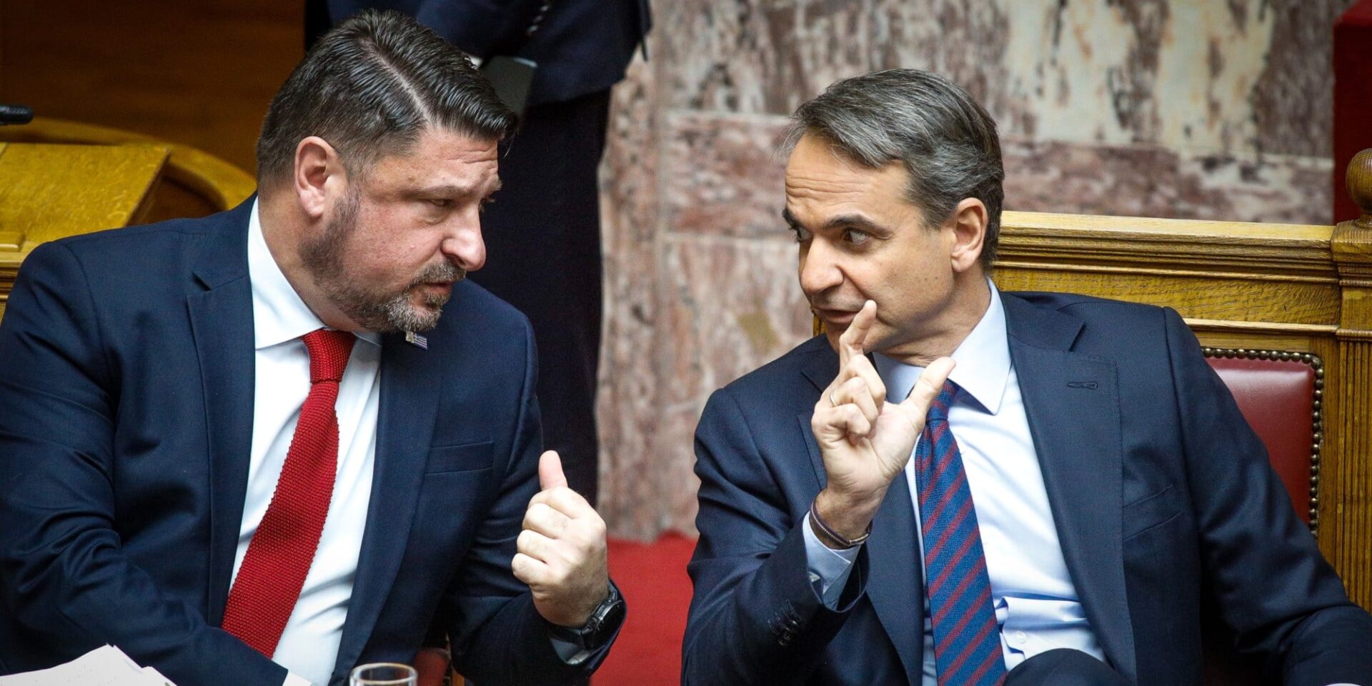 Ο Χαρδαλιάς και ο Μητσοτάκης