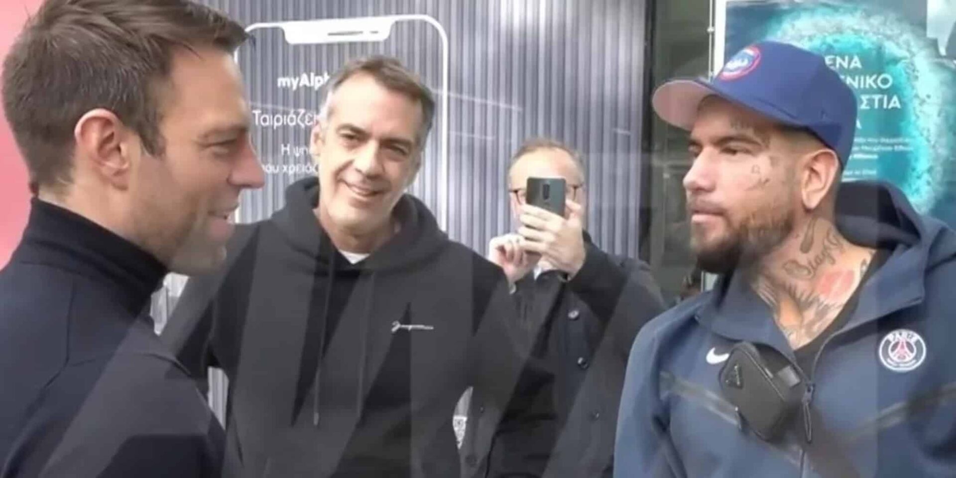Στέφανος Κασσελάκης και Snik