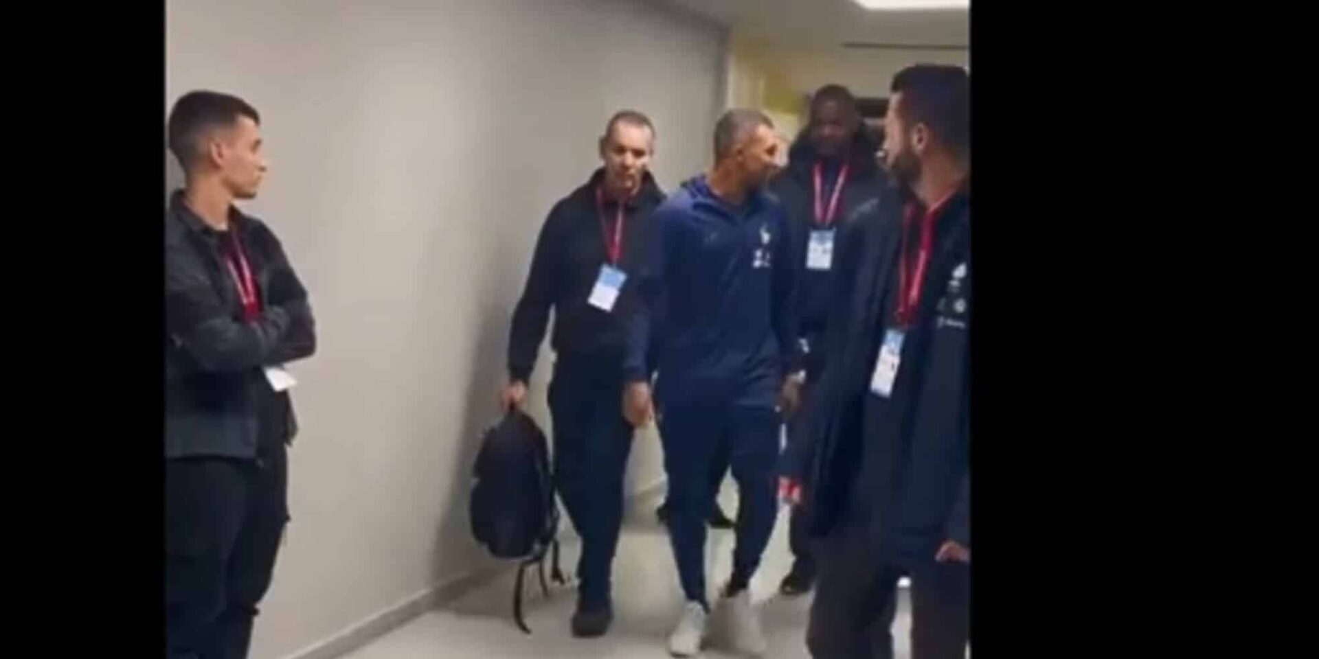 H έξοδος του Μπαπέ