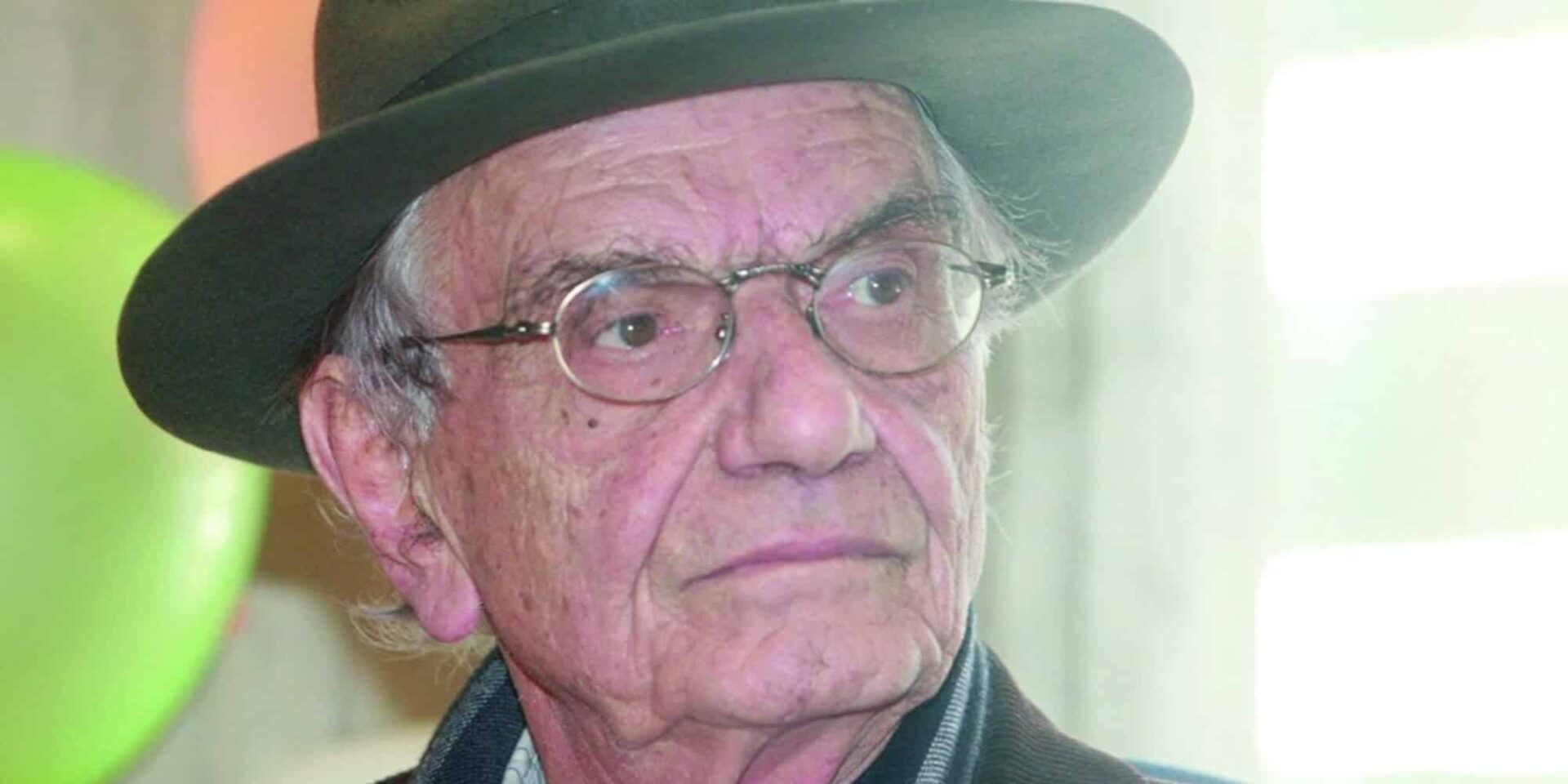 Βασίλης Βασιλικός