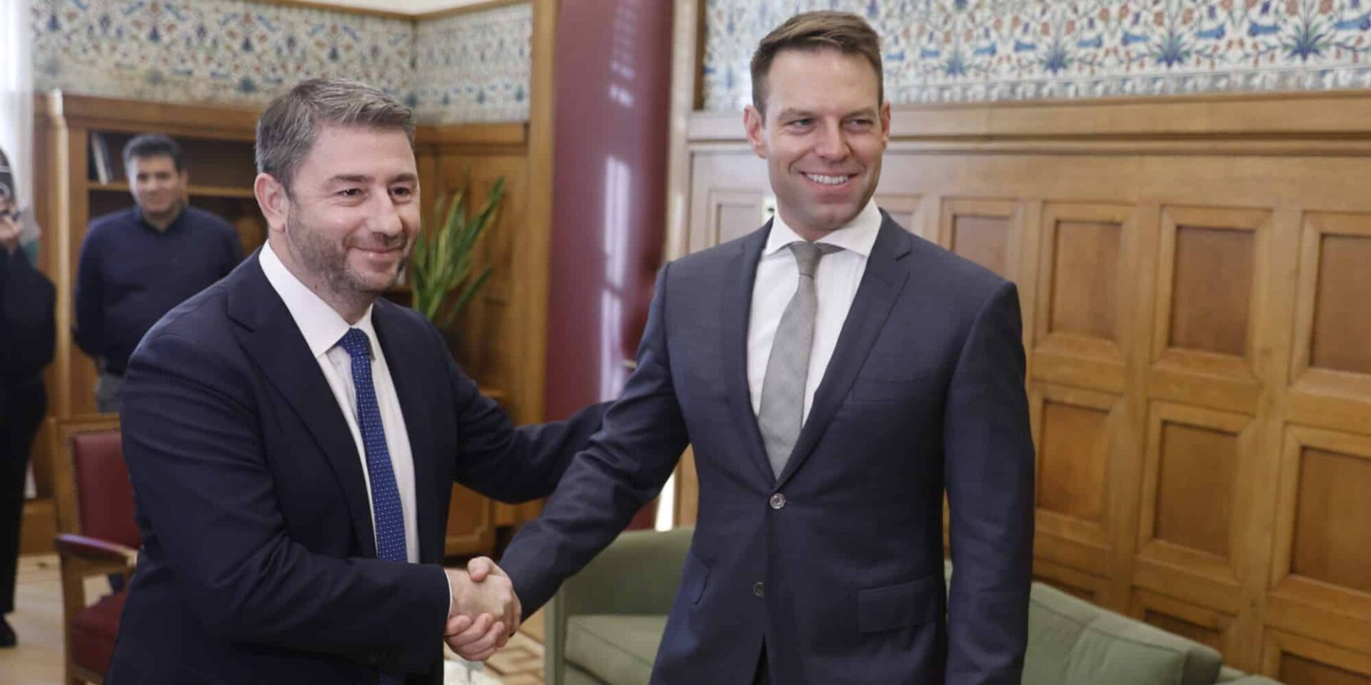 Ο Κασσελάκης συναντήθηκε με τον Ανδρουλάκη