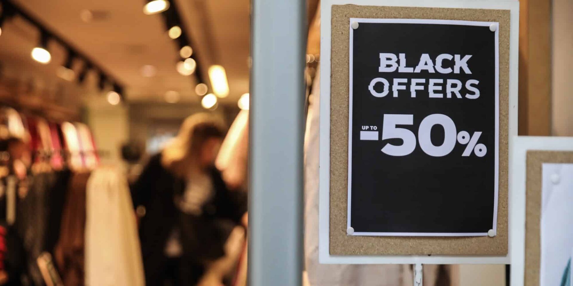 Εκπτώσεις για την Black Friday
