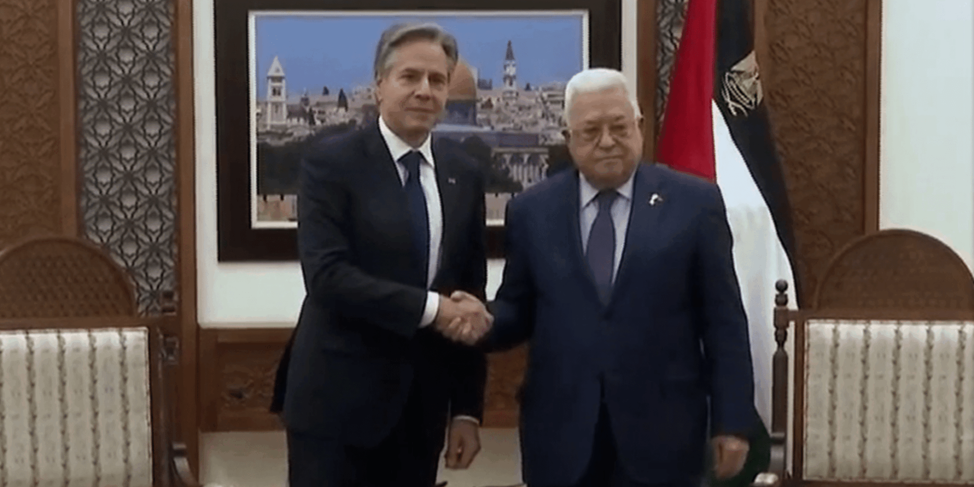 Ο Άντονι Μπλίνκεν με τον Μαχμούντ Αμπάς