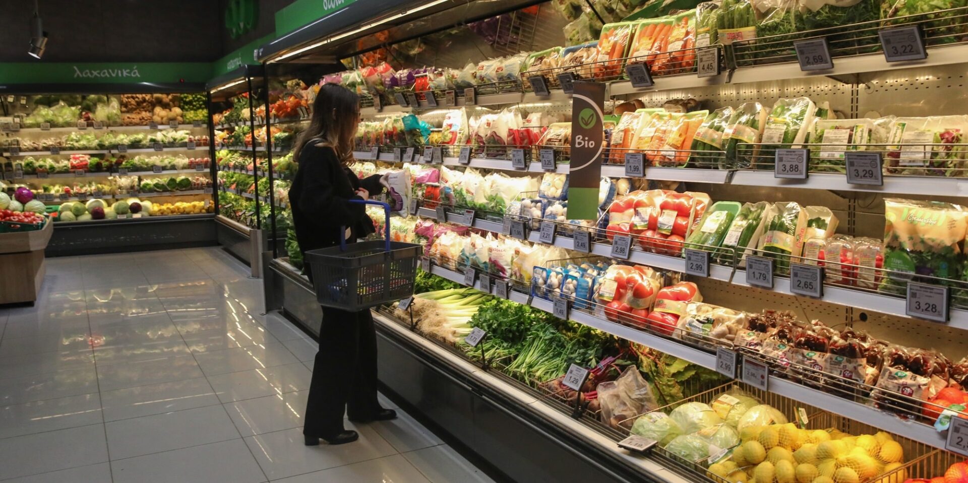 Αυξημένες οι εισαγωγές σε φρούτα και λαχανικά