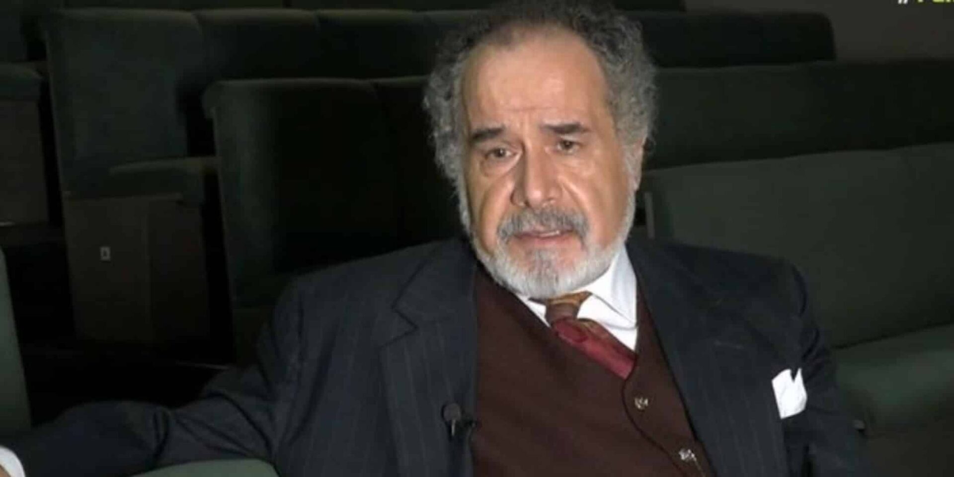 Ο Θοδωρής Κατσαφάδος