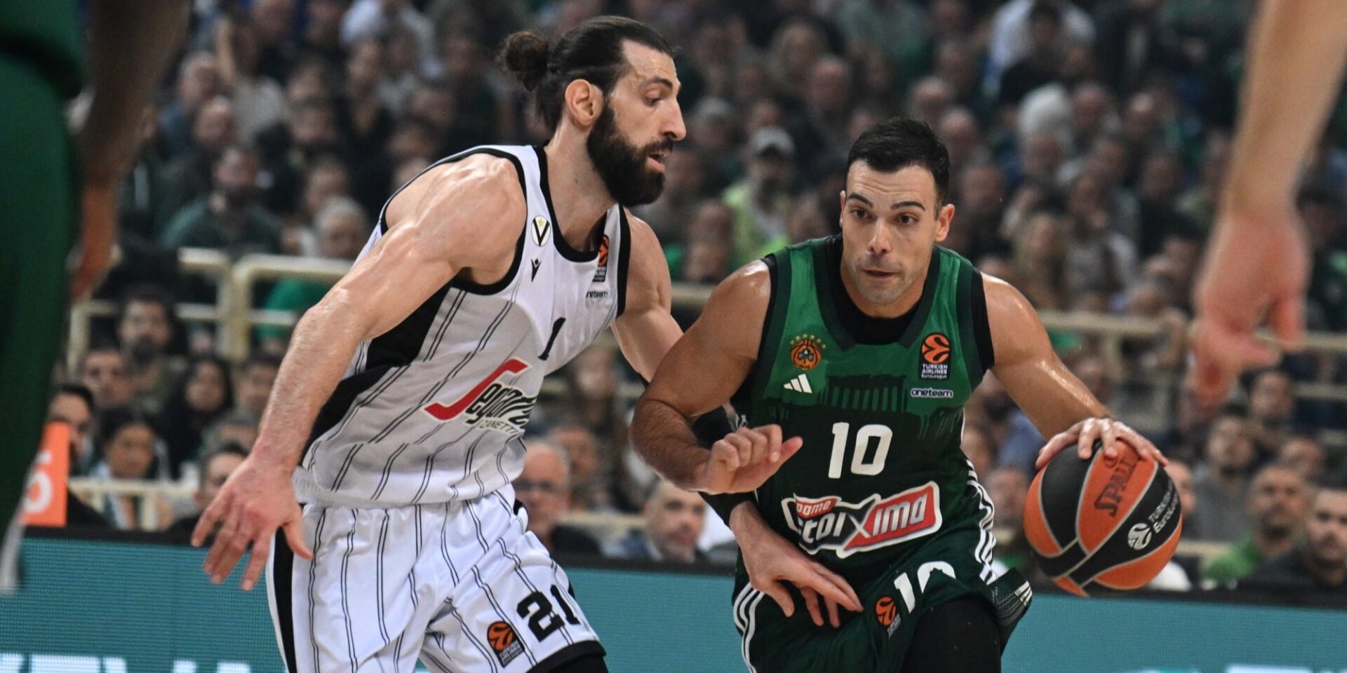 Ο Κώστας Σλούκας
