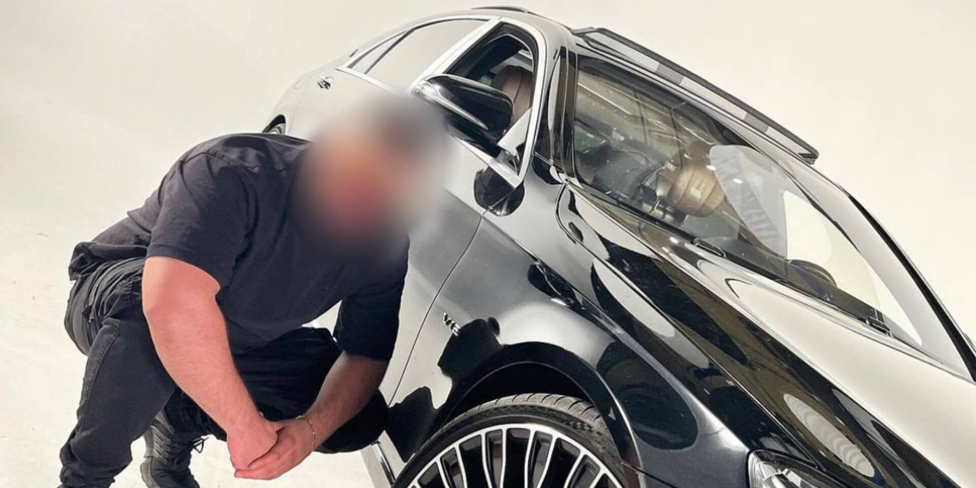 Συνελήφθη γνωστός τράπερ με κοκαΐνη στο Πεδίον του Άρεως