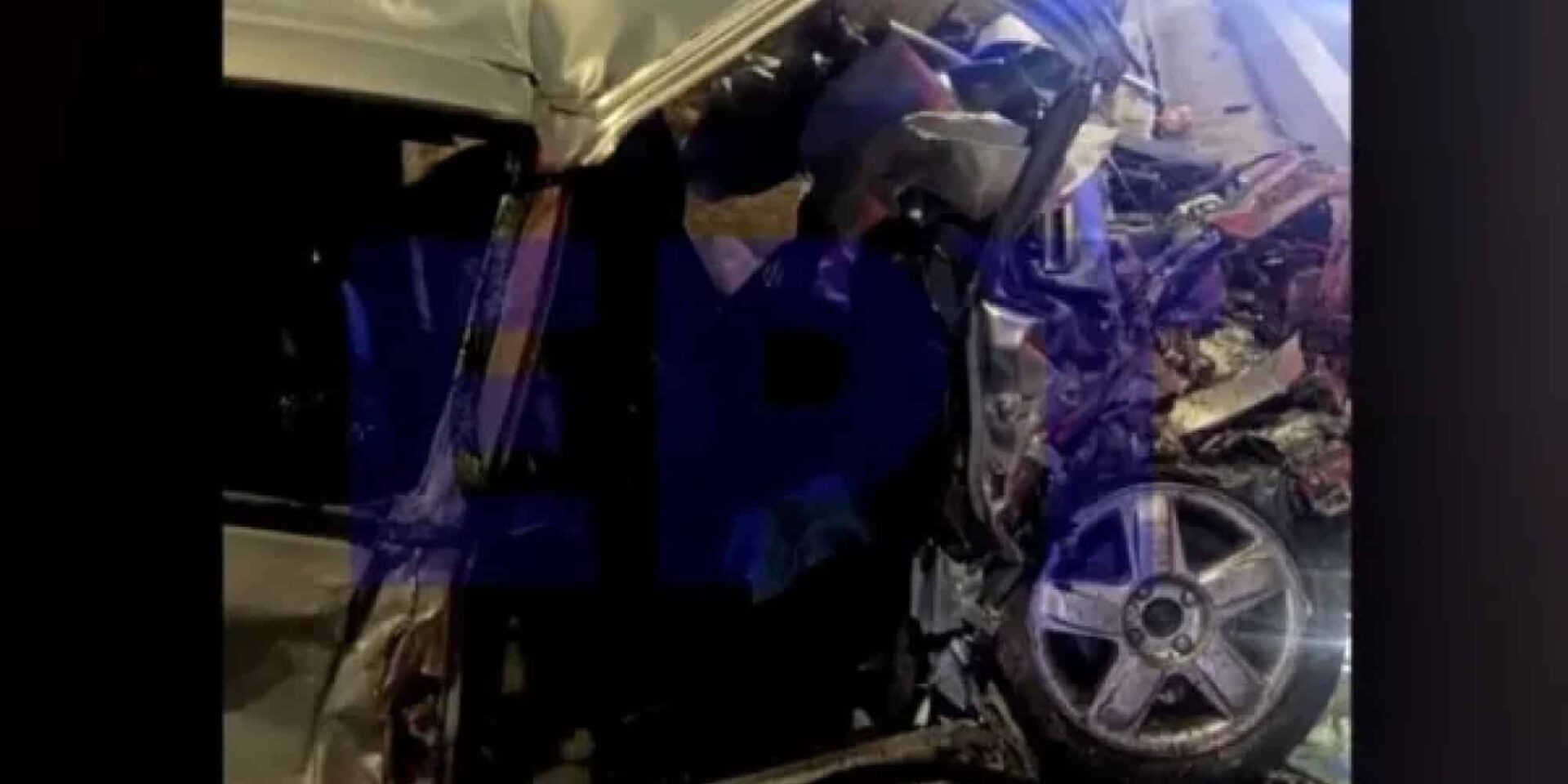 Εικόνα από το τροχαίο στη Βάρκιζα