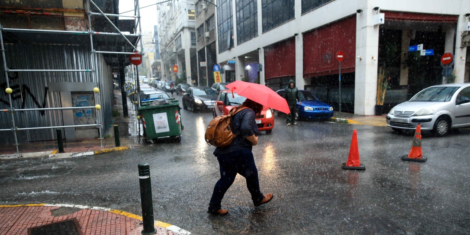 Βροχερός καιρός στον Πειραιά
