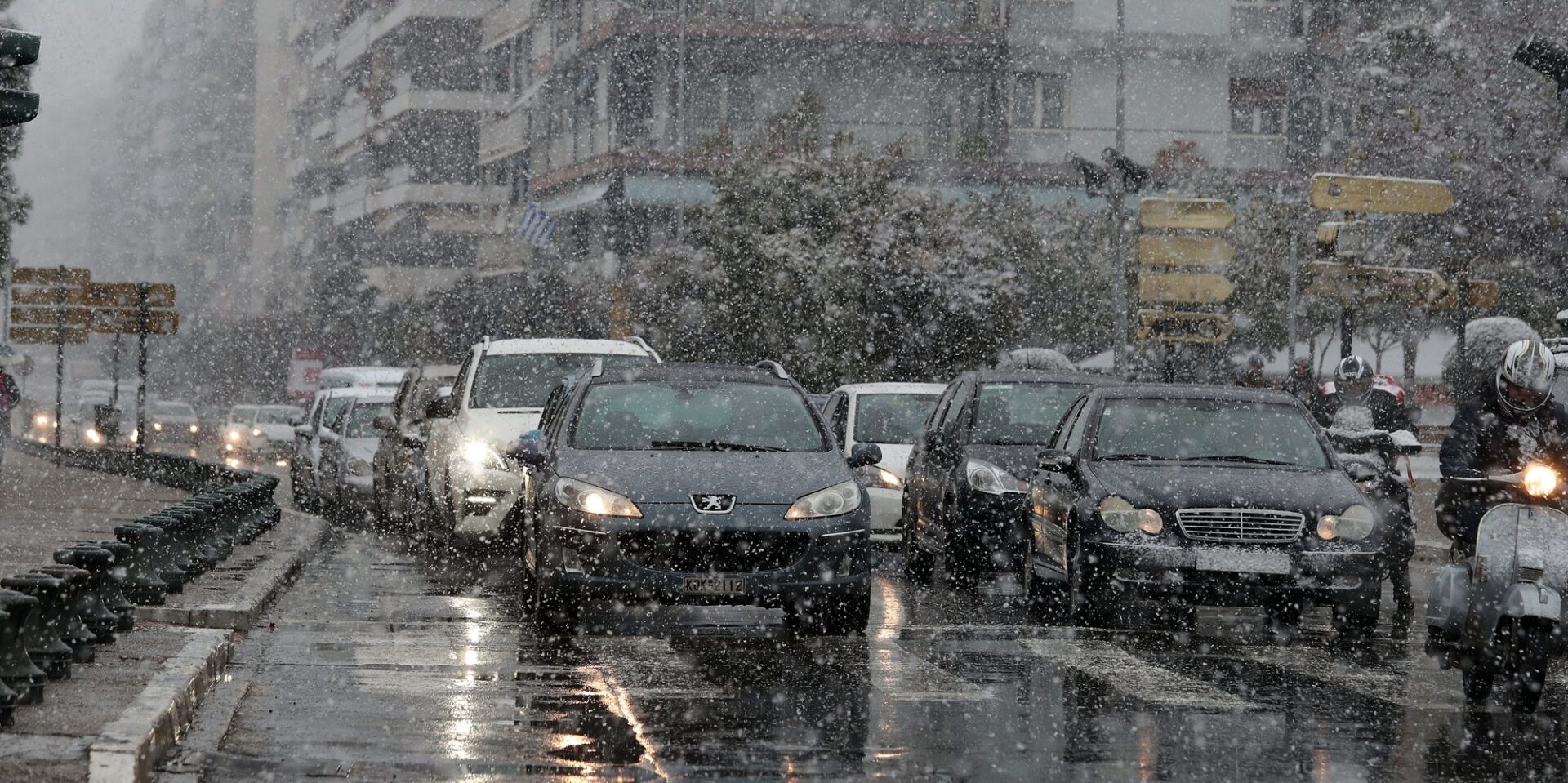 Χιονόπτωση στη Θεσσαλονίκη από την κακοκαιρία