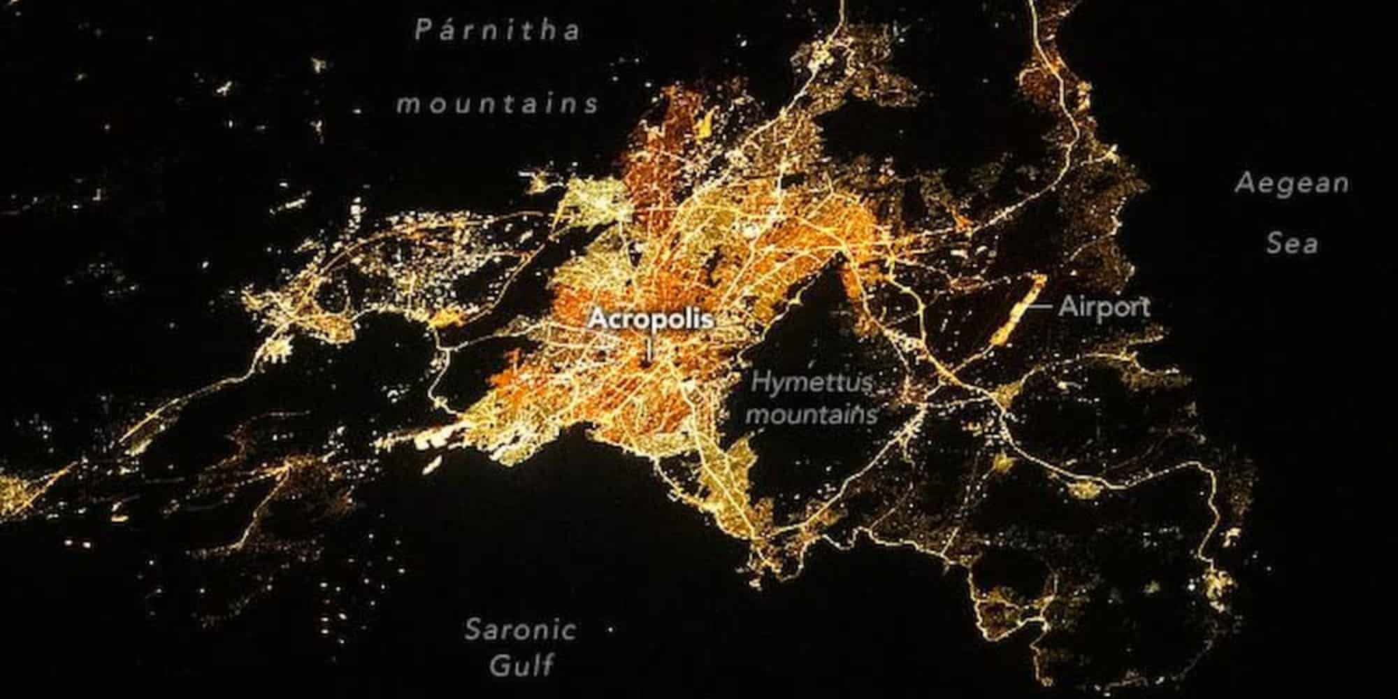 Η νυχτερινή Αθήνα από το διάστημα – Η εντυπωσιακή φωτογραφία ενός αστροναύτη της NASA (εικόνα)