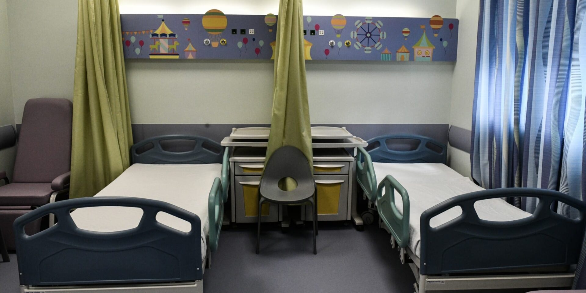 Κρεβάτια στο νοσοκομείο Παίδων «Αγλαΐα Παίδων»