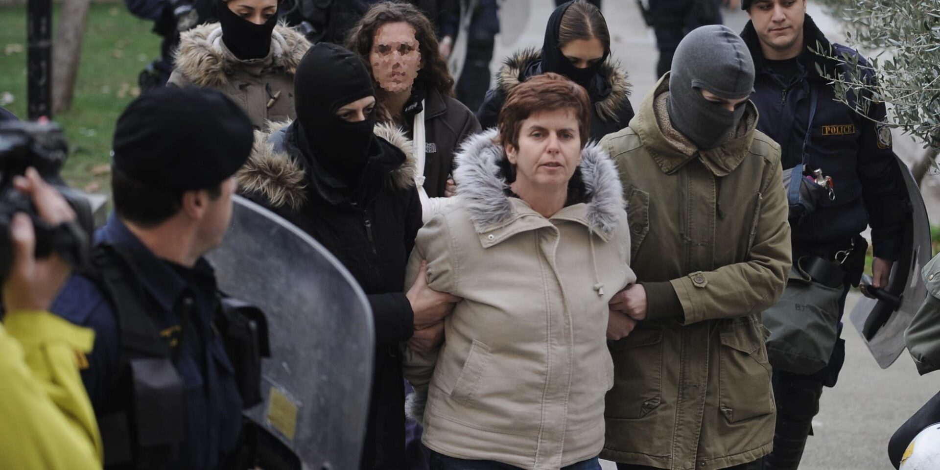 Η Πόλα Ρούπα στα δικαστήρια της Ευελπίδων
