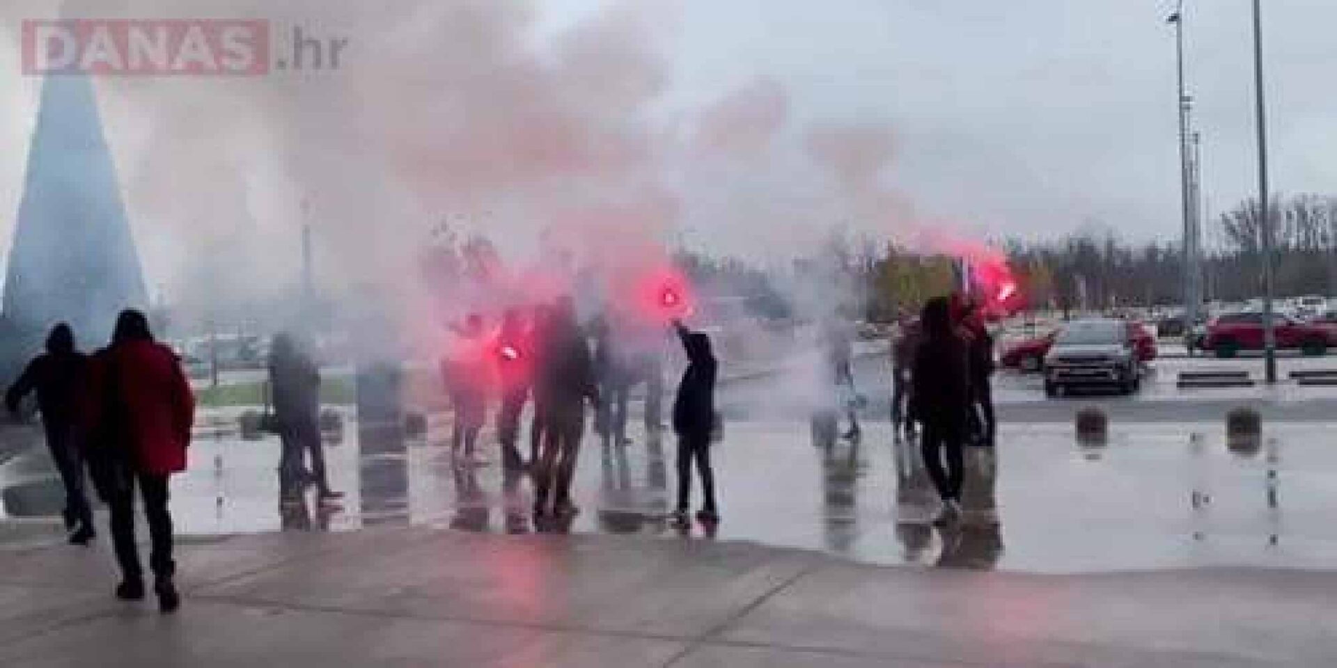 Στην Κροατία μέρος των χούλιγκαν της Ντιναμό Ζάγκρεμπ