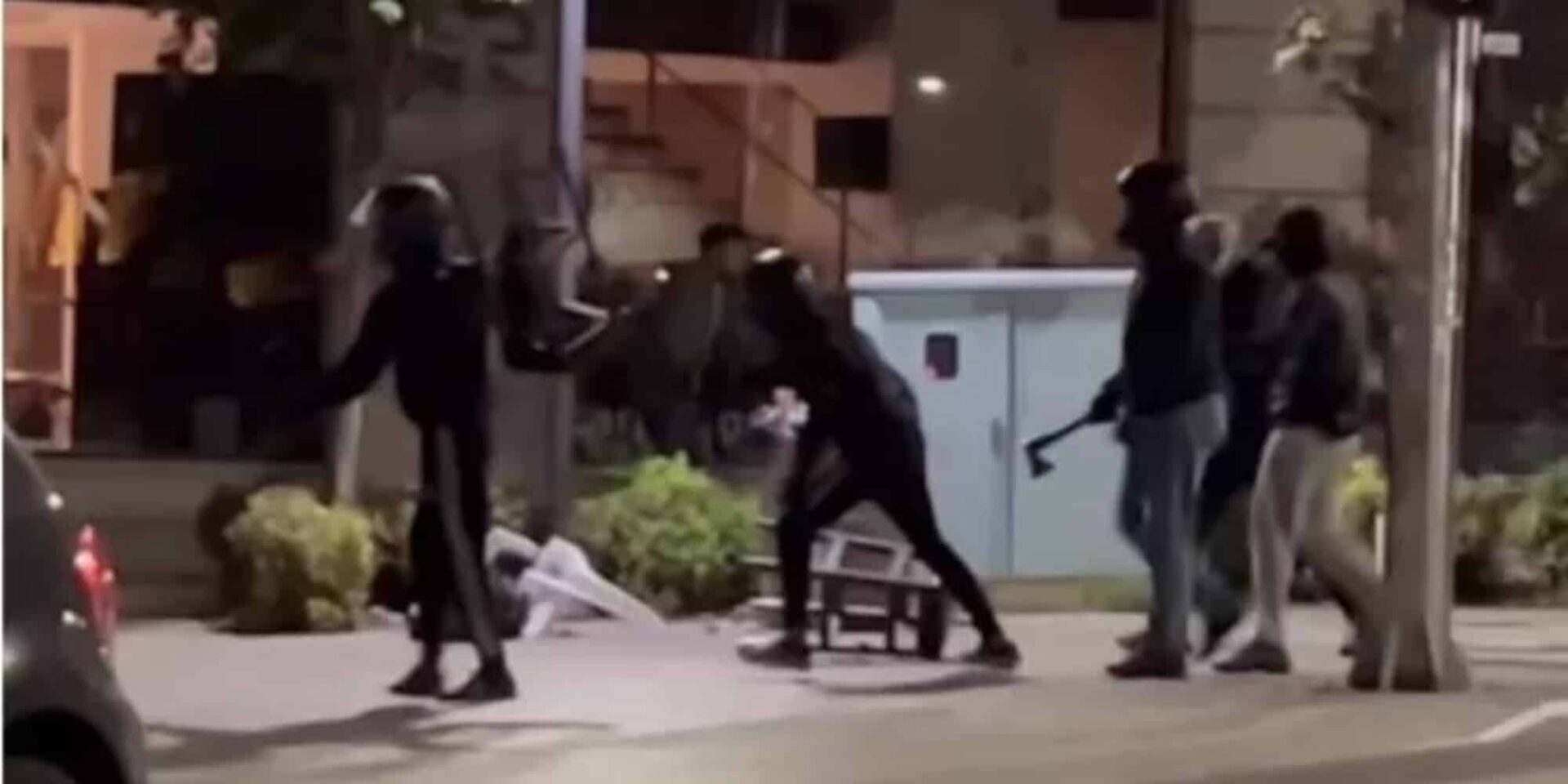 Εικόνα από τη στιγμή της επίθεσης