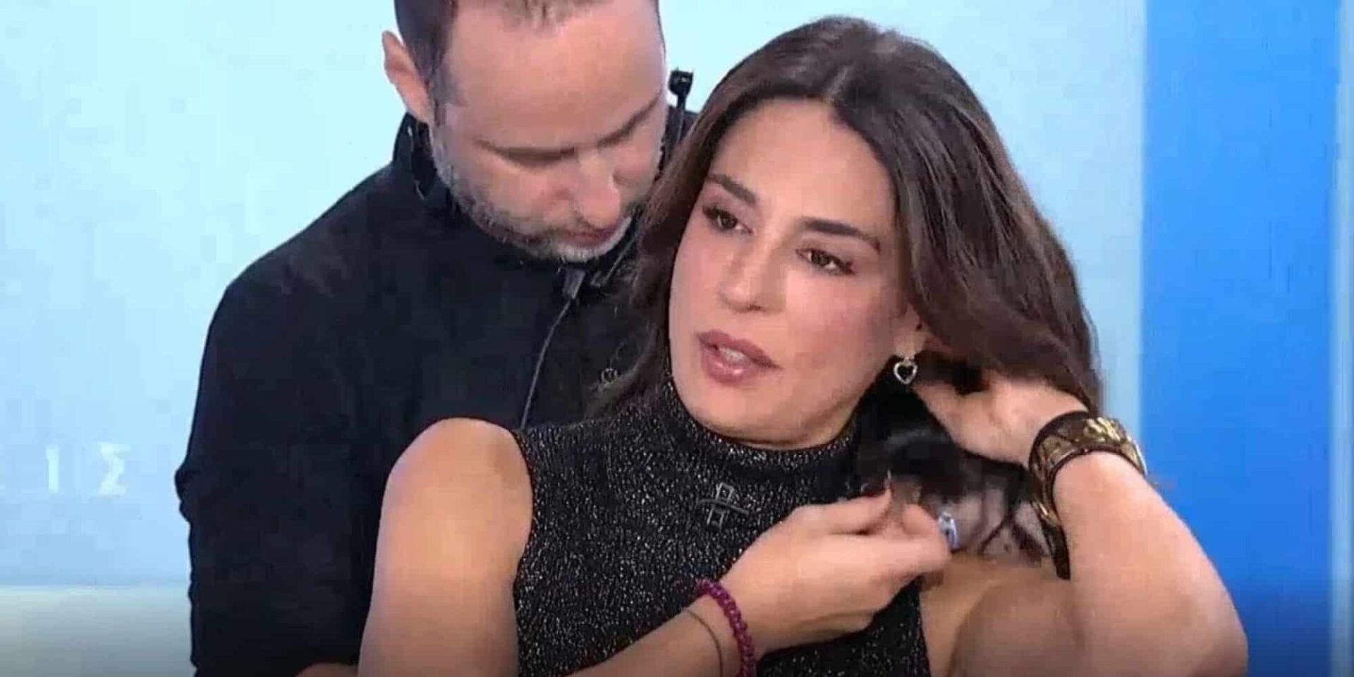 Έβγαλαν την παρουσιάστρια στον αέρα την ώρα που την ετοίμαζαν στην ΕΡΤ