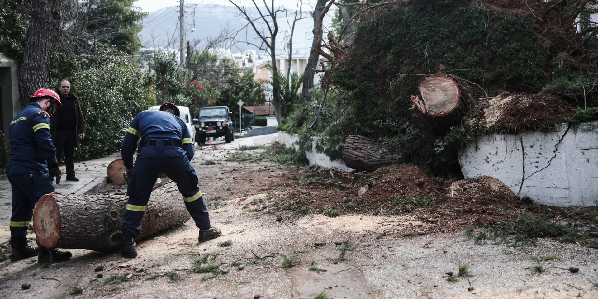 Η κακοκαιρία σάρωσε τη Φιλοθέη