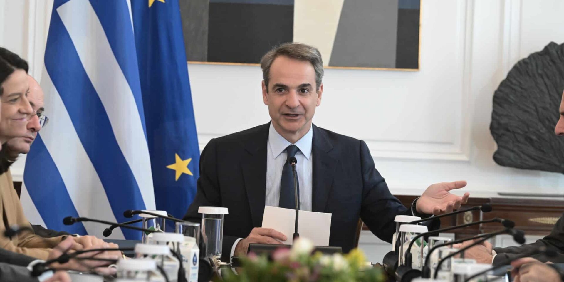 Ο Κυριάκος Μητσοτάκης στο υπουργικό