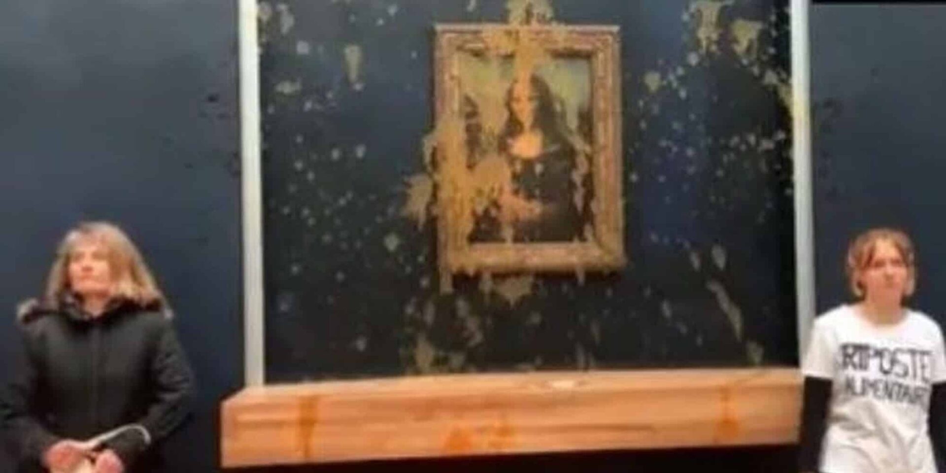 Διαδηλωτές πέταξαν σούπα στη Μόνα Λίζα