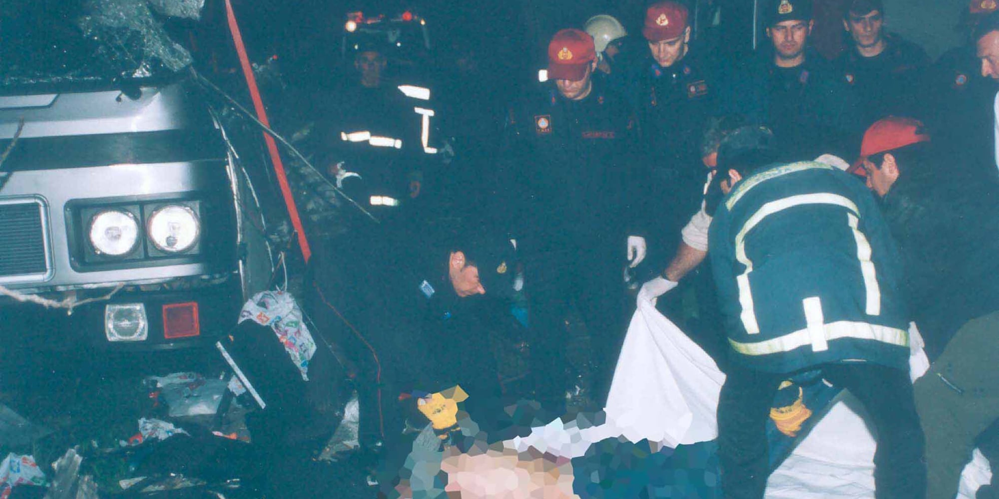 Εικόνα από την τραγωδία των Τεμπών το 2003