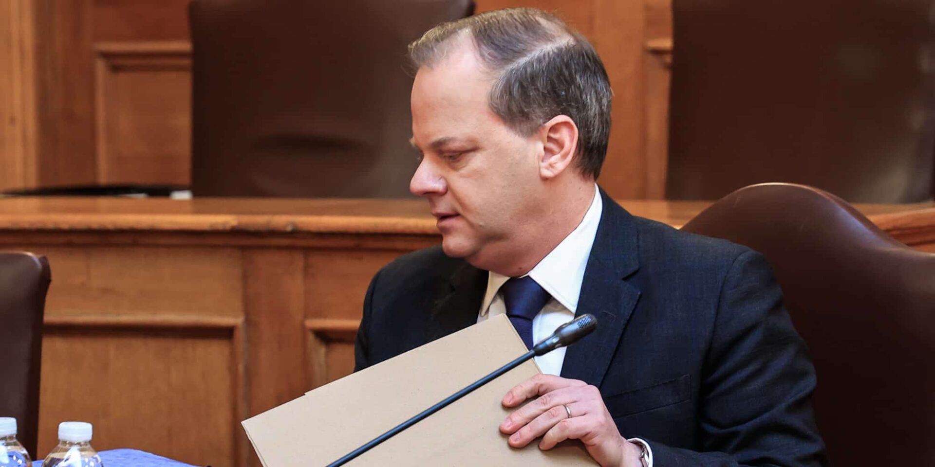 Ο Κώστας Καραμανλής στην εξεταστική επιτροπή για τα Τέμπη