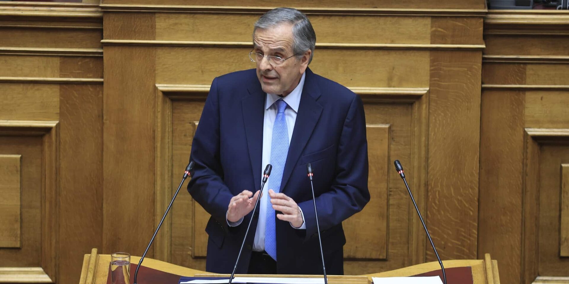 Ο Αντώνης Σαμαράς στη Βουλή