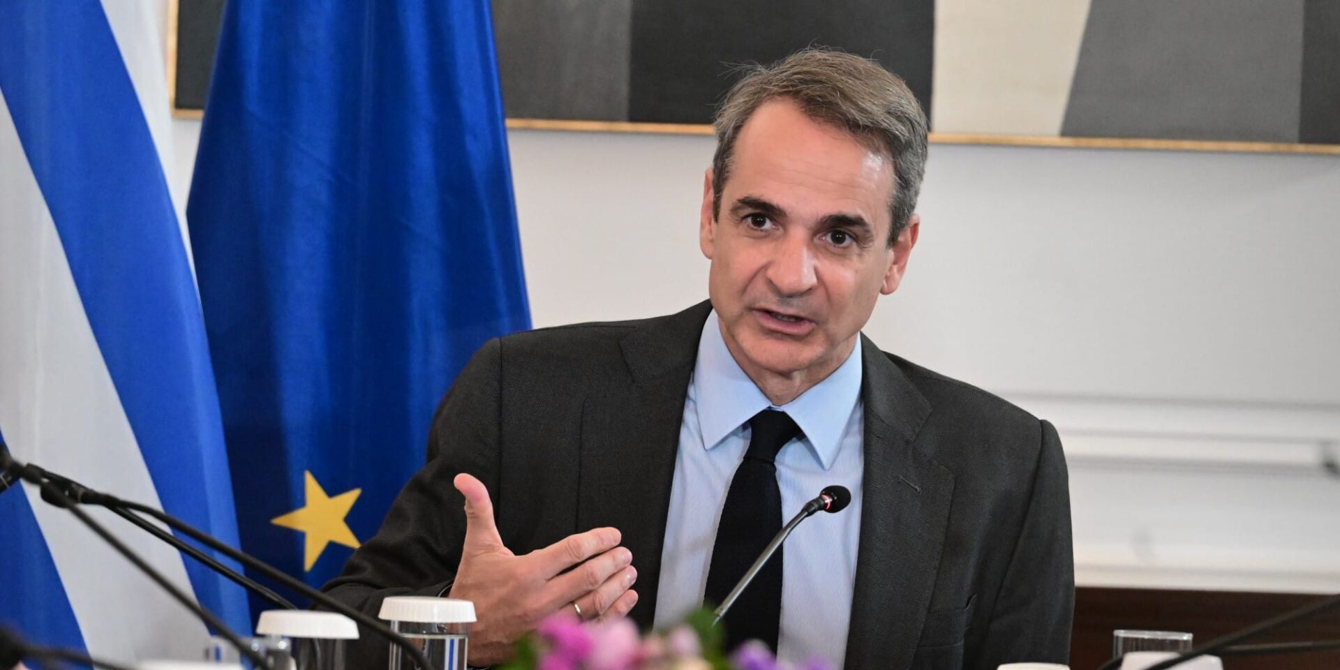 Ο Κυριάκος Μητσοτάκης στο υπουργικό