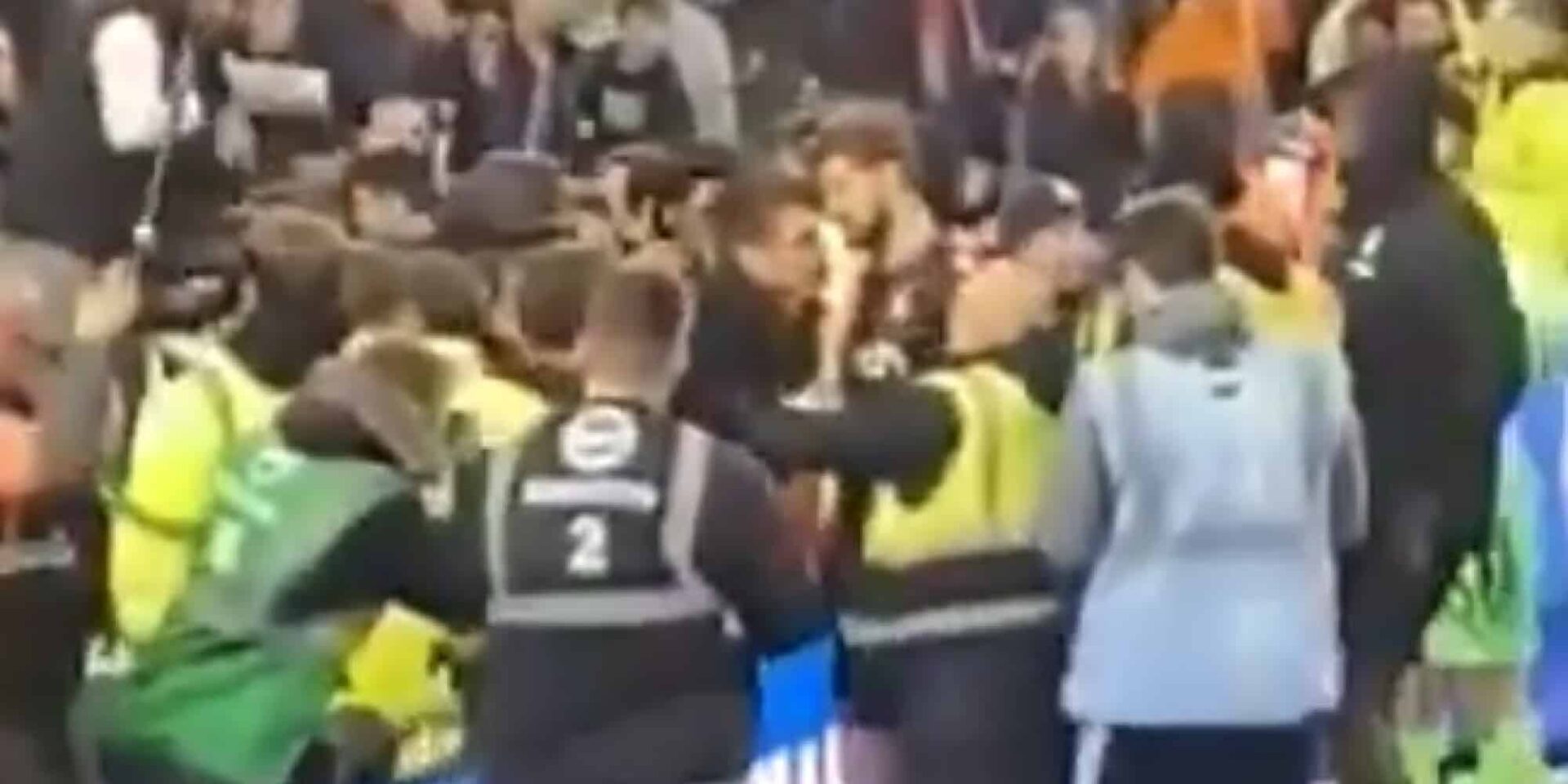 Ο Άντερσεν τσακώθηκε με οπαδούς της Κρίσταλ Πάλας