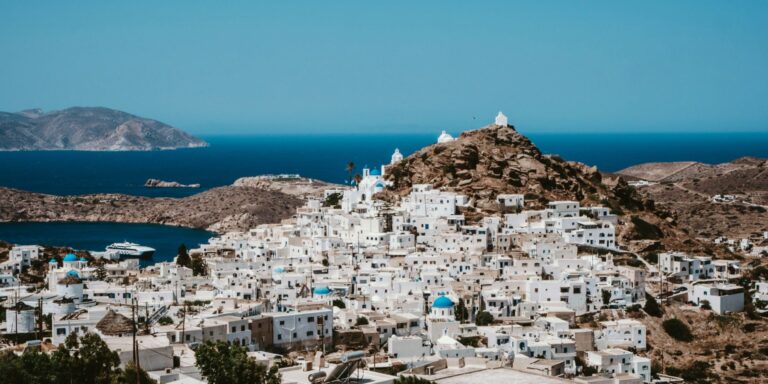 Ίος: Το νησί με τις καλύτερες παραλίες για τους Ιταλούς