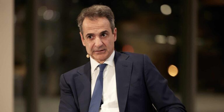 Έφτασε στην Άγκυρα ο Μητσοτάκης – Ξεκινάει η συνάντηση με τον Ερντογάν!