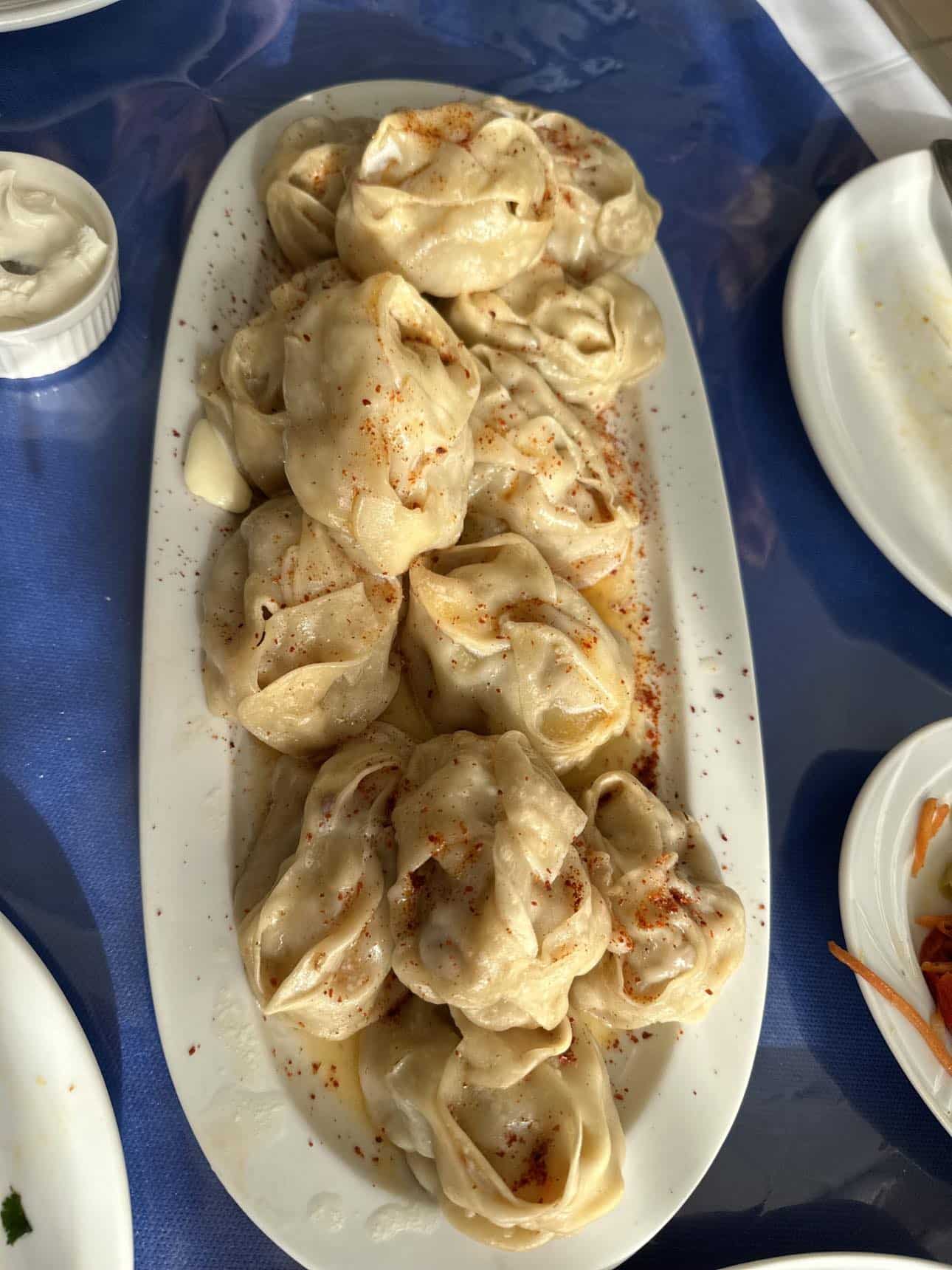 Θεσσαλονίκη: Γεύσεις κι αρώματα από το Ουζμπεκιστάν σε παραδοσιακό εστιατόριο στη Νεοχωρούδα (εικόνες)