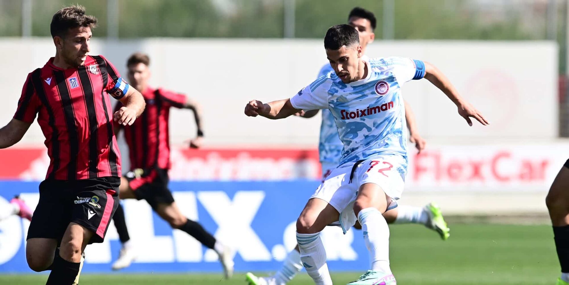 Φάση από το Ολυμπιακός Β'-Παναχαϊκή για τη Super League 2