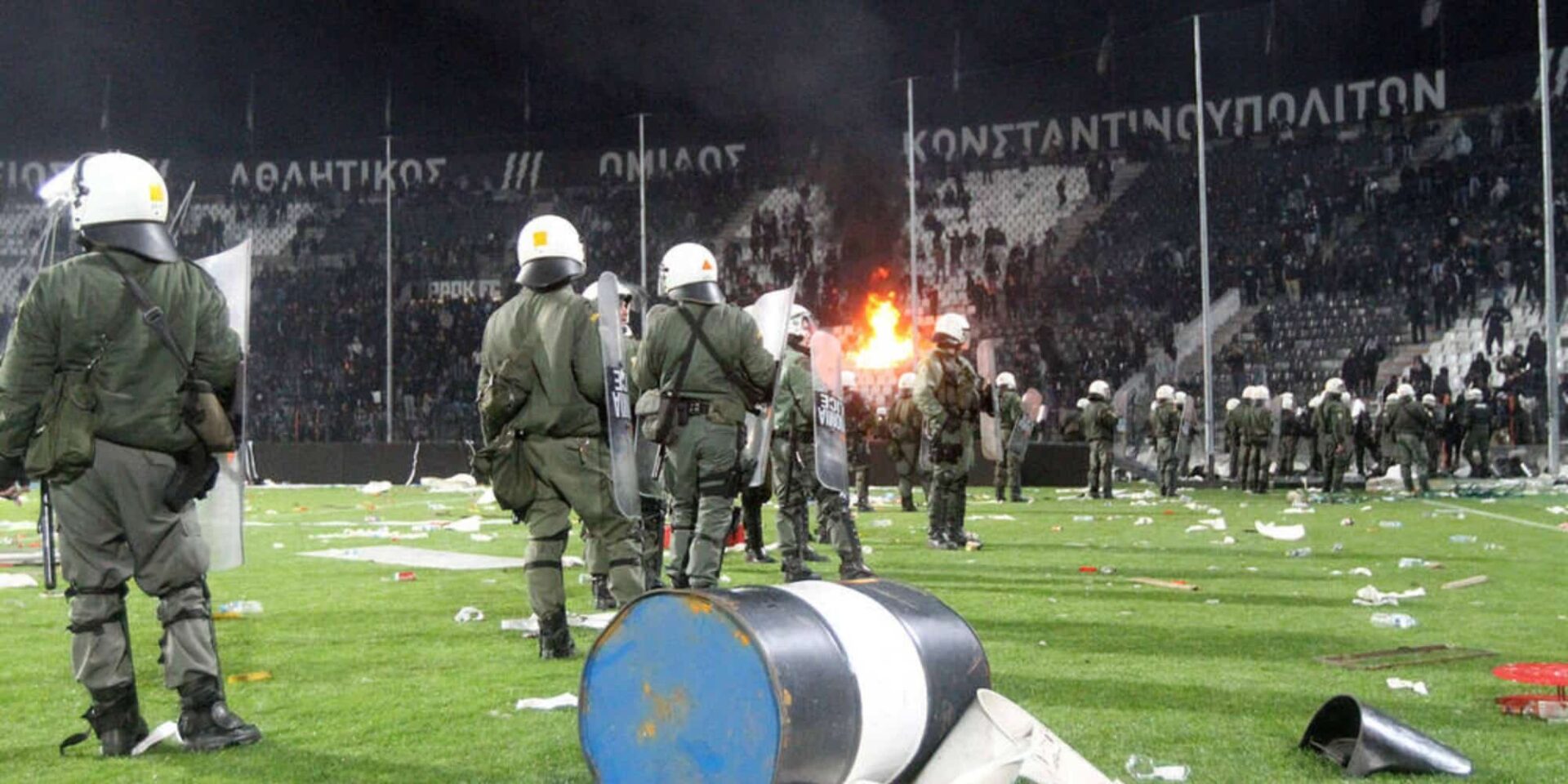 Εικόνα από τα επεισόδια στην Τούμπα το 2016