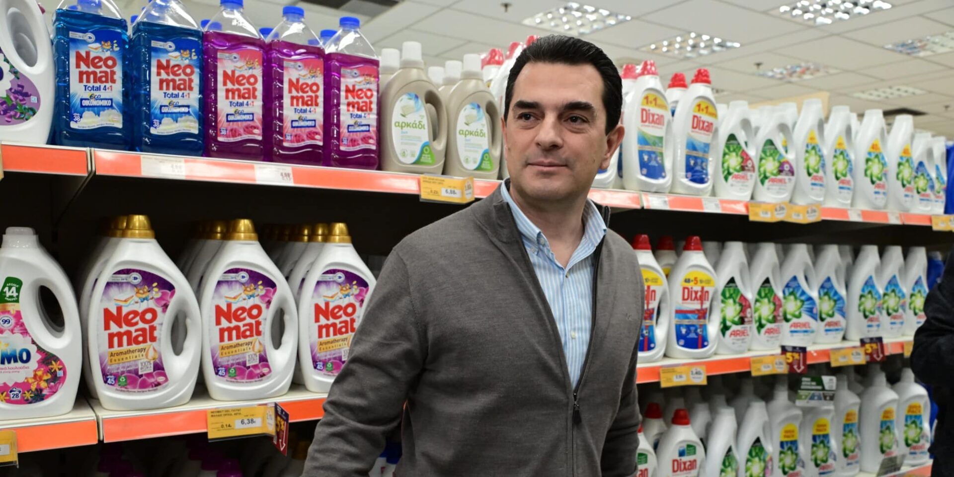 Ο Κώστας Σκρέκας