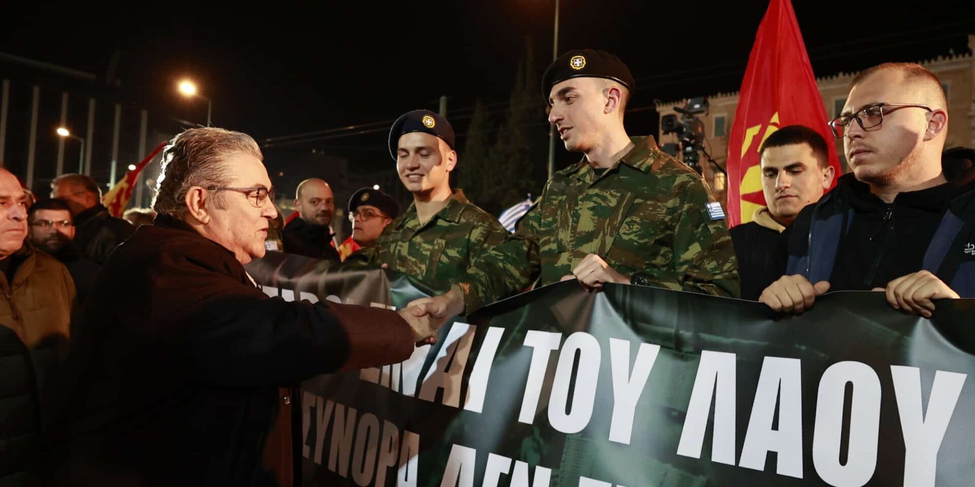 O Δημήτρης Κουτσούμπας στο Σύνταγμα