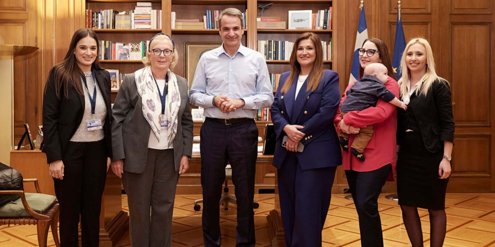 Συνάντηση Μητσοτάκη με γυναίκες