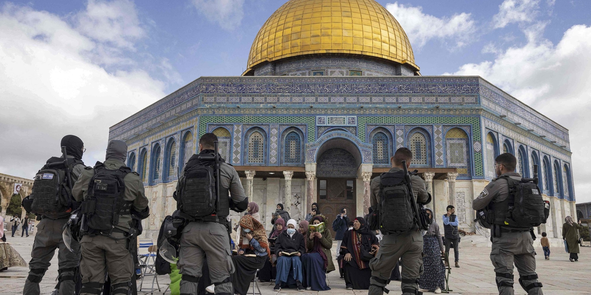 Στρατιώτες του Ισραήλ έξω από το τέμενος Al Aqsa