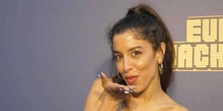 To Σάββατο στις 22:00 ο τελικός της Eurovision στην ΕΡΤ1: Έτοιμη η Μαρίνα Σάττι να ρίξει και πάλι το «ζάρι» της