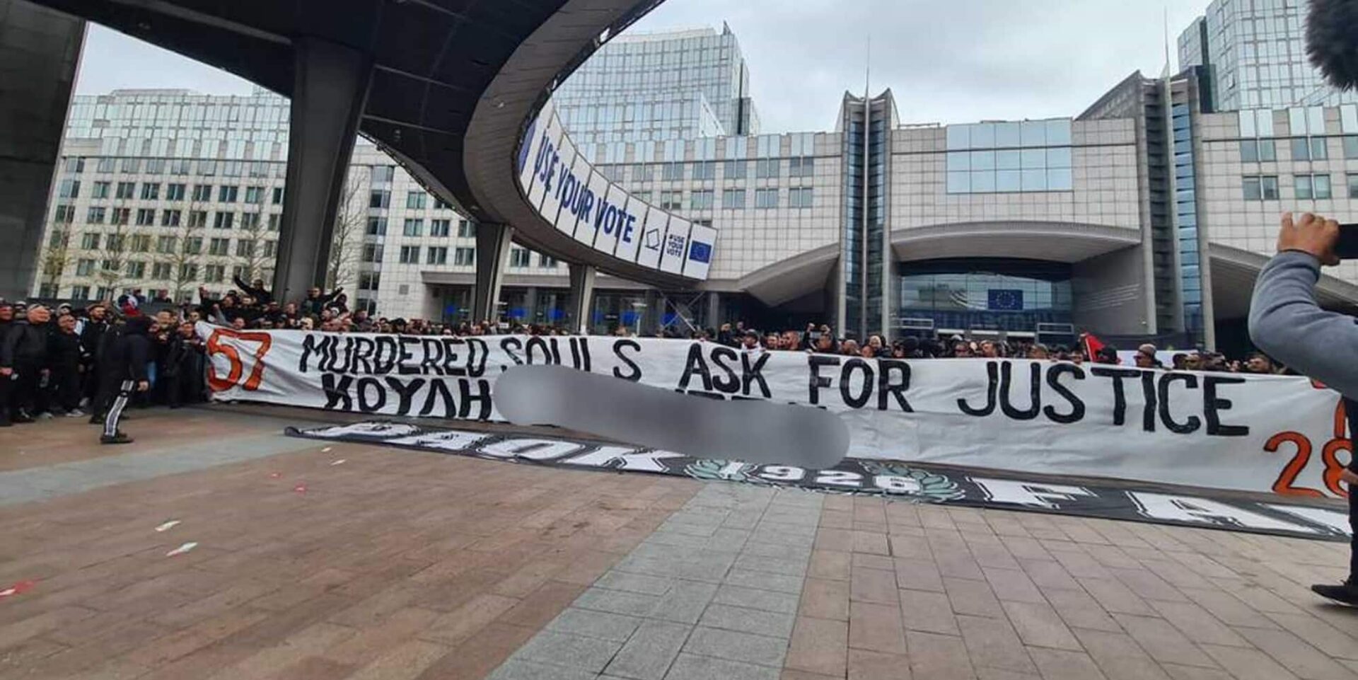 Διαμαρτυρία για τα Τέμπη από οπαδούς του ΠΑΟΚ