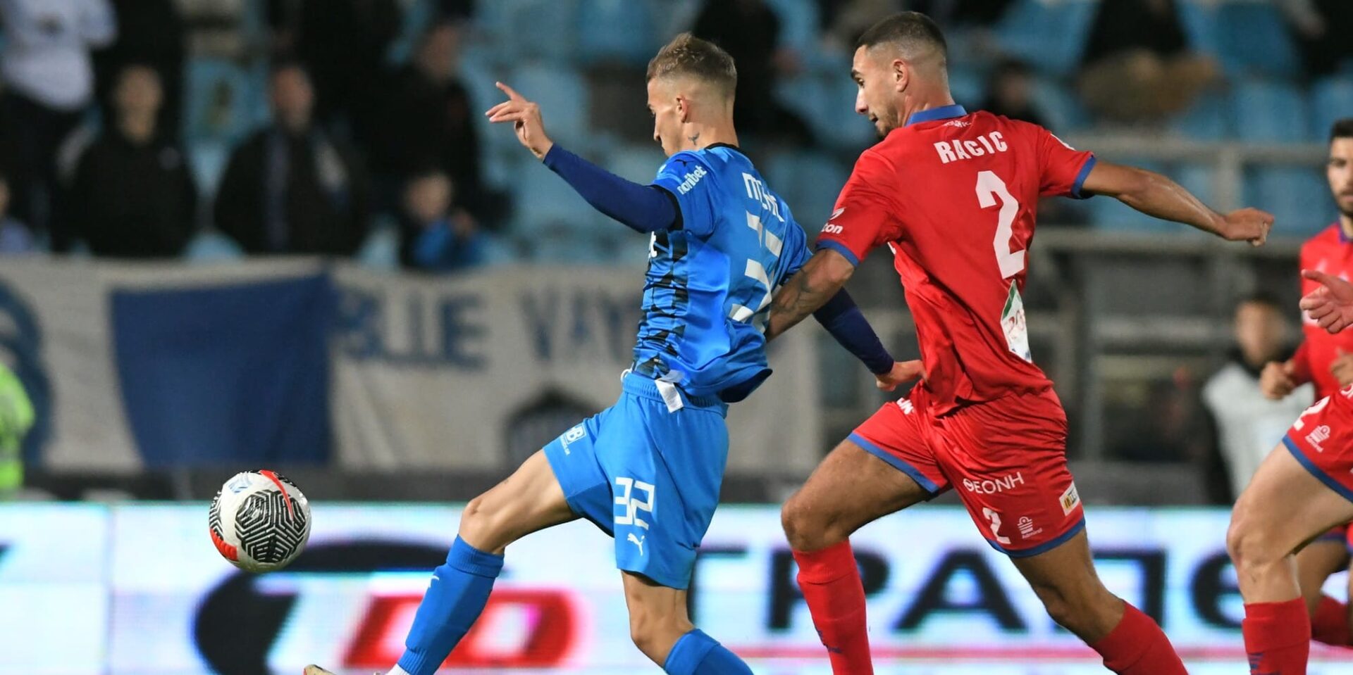 Φάση από το ΠΑΣ Γιάννινα-Βόλος για τη Super League