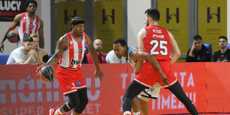 Basket League: Ο Ολυμπιακός πέρασε άνετα (66-100) από την έδρα του Κολοσσού – Αγωνία για τον Πετρούσεφ, αποχώρησε με διάστρεμμα