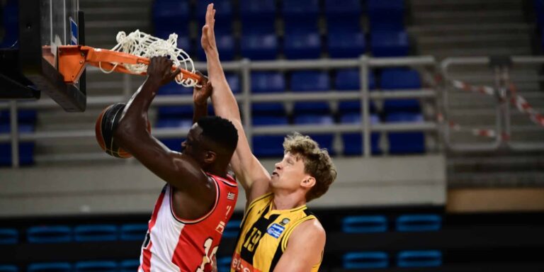 Basket League: Άκοπα ο Ολυμπιακός στα ημιτελικά, καθάρισε (68-100) την ΑΕΚ και στρέφεται στο Final-4!